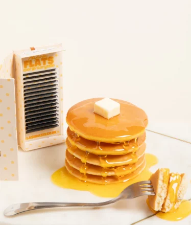 Lash Oasis – New Generation Flippin’ Flats